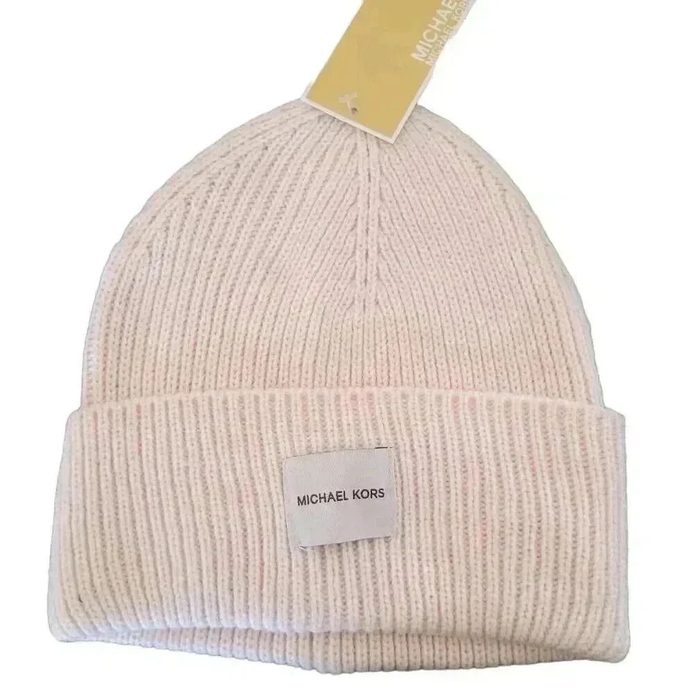 Michael Kors Women's Soft Pink Acrylic Cuffed Beanie w Logo Tag NEW